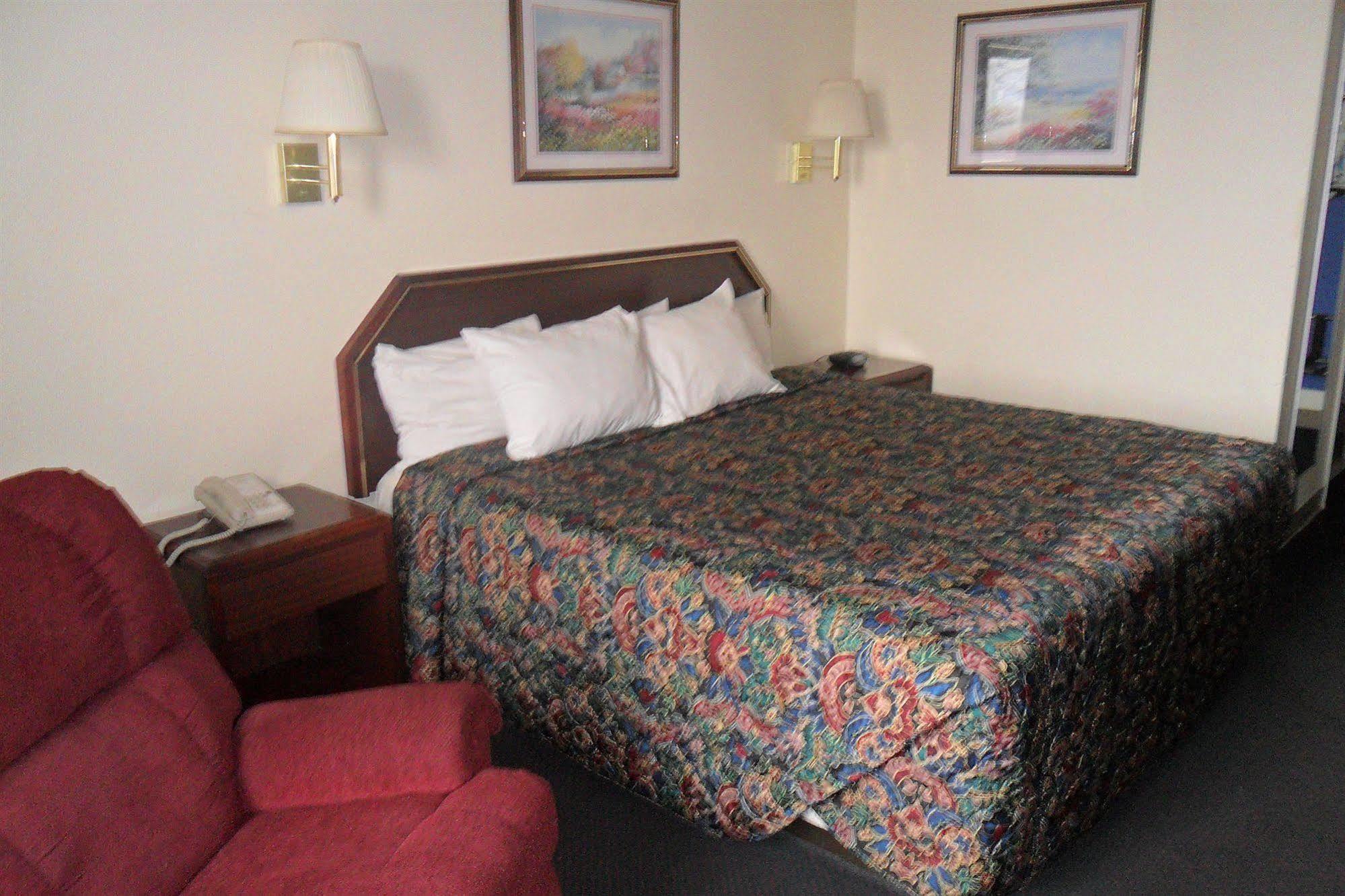سلما Luxury Inn & Suites المظهر الخارجي الصورة