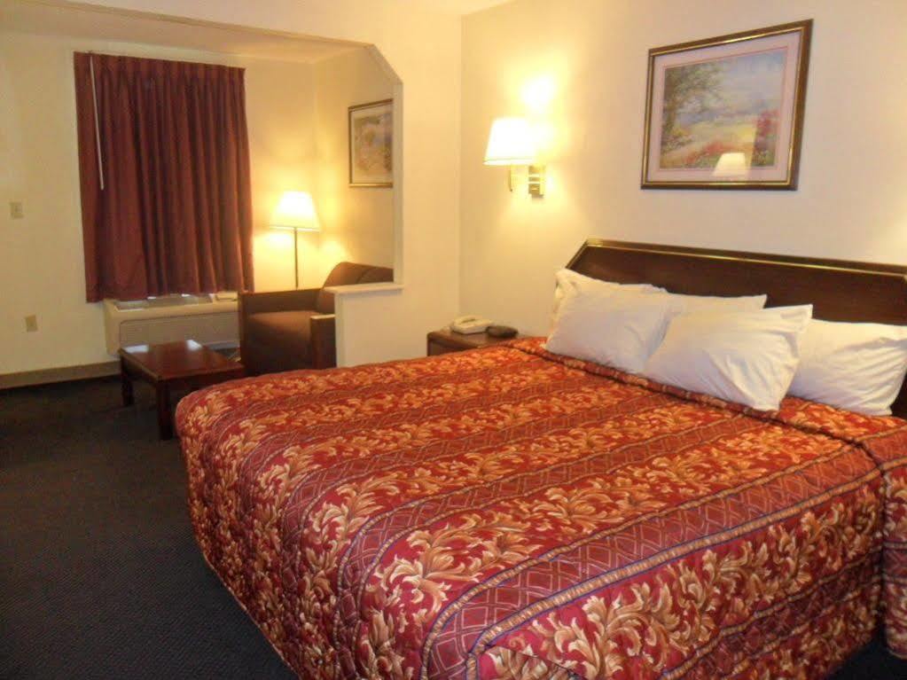 سلما Luxury Inn & Suites المظهر الخارجي الصورة