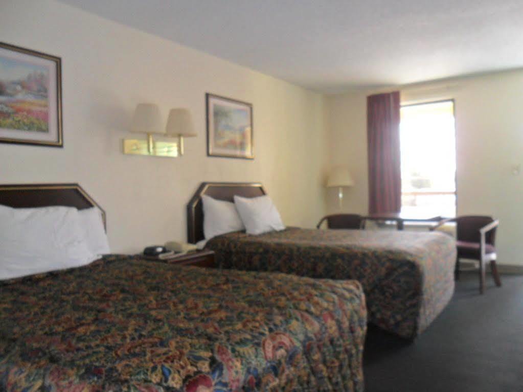 سلما Luxury Inn & Suites المظهر الخارجي الصورة