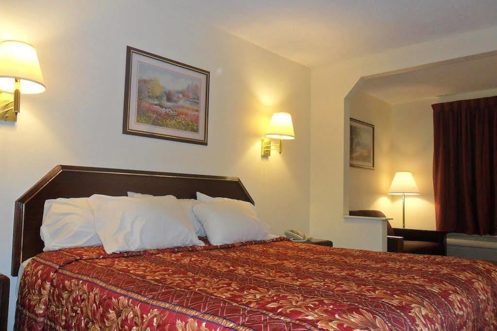 سلما Luxury Inn & Suites المظهر الخارجي الصورة